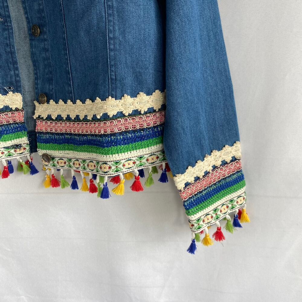 The Pyramid Collection Boho Western Denim Jacket Women L Rainbow Tassel NEW - Picture 6 of 10